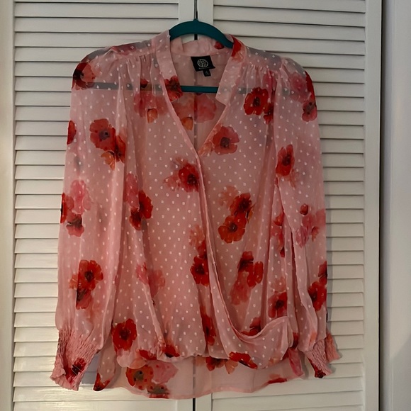 Bobeau Small Pink and Red sheer Flower Long Sleeve Top - Picture 1 of 4